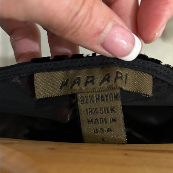 Chic Black Floral Sheer Blouse - Picture 4 of 12